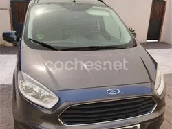 Gris / plata Usado 2017 Ford Tourneo Courier Titanium Monovolumen | 12.000 € (Precio justo)