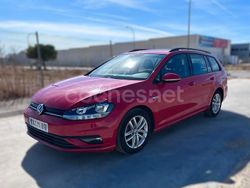 Rojo Usado 2021 VW Golf VIII Edition Familiar | 10.990 € (Buen precio)