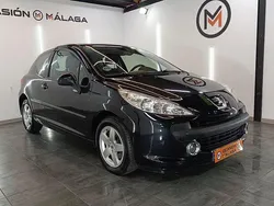 Negro Usado 2008 Peugeot 207 Sport Utilitario | 4900 € (Precio justo)