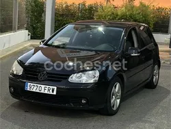Negro Usado 2007 VW Golf V Trendline Berlina | 4600 € (Buen precio)