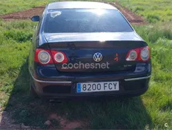 Negro Usado 2006 VW Passat Highline Berlina | 4500 € (Un poco caro)