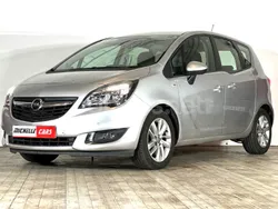 Gris / plata Usado 2017 Opel Meriva Excellence Monovolumen | 6999 € (Buen precio)