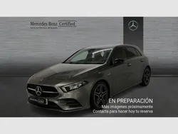 Gris / plata Usado 2020 Mercedes A180 Berlina | 24.990 € (Precio justo)