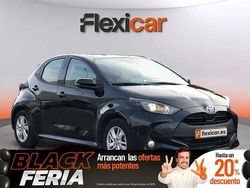Negro Usado 2021 Toyota Yaris Hybrid Business Edition Berlina | 17.390 € (Precio justo)