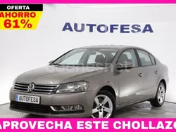 Amarillo Usado 2011 VW Passat Edition Berlina | 10.750 € (Precio justo)