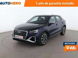 Azul Usado 2021 Audi Q2 Comfort SUV | 29.999 €