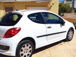 Blanco Usado 2008 Peugeot 207 Berlina | 4000 € (Precio justo)