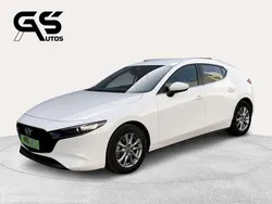 Blanco Usado 2024 Mazda 3 Prime-Line Berlina | 23.489 €