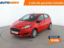 Rojo Usado 2015 Ford Fiesta Trend Utilitario | 8799 € (Precio justo)