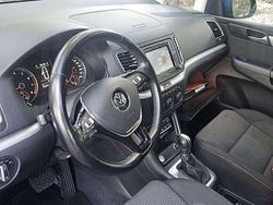 Azul Usado 2017 VW Sharan Advance Monovolumen | 22.500 € (Precio justo)