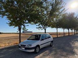 Blanco Usado 2001 Citroën Saxo Utilitario | 1095 € (Precio justo)