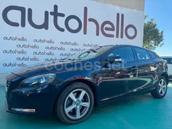 Azul Usado 2016 Volvo V40 Momentum Familiar | 8990 € (Un poco caro)