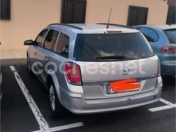 Gris / plata Usado 2005 Opel Astra Enjoy Familiar | 2600 € (Un poco caro)
