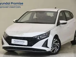 Blanco Usado 2024 Hyundai i20 Utilitario | 15.900 € (Precio justo)