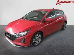 Rojo Usado 2024 Hyundai i20 Berlina | 16.990 € (Precio justo)