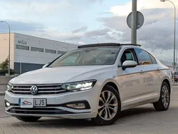 Blanco Usado 2020 VW Passat Executive Berlina | 21.950 € (Caro)
