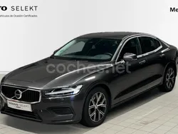 Gris / plata Usado 2023 Volvo S60 Core Berlina | 35.500 € (Precio justo)