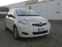 Blanco Usado 2010 Toyota Yaris Live Berlina | 6750 € (Precio justo)