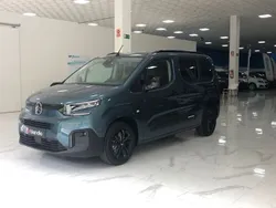 Azul Nuevo 2025 Citroën Berlingo Monovolumen | 27.495 € (Un poco caro)