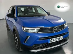 Azul Usado 2023 Opel Mokka-e Business Elegance SUV | 23.990 € (Buen precio)