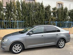 Gris / plata Usado 2013 Seat Toledo Ecomotive Berlina | 5900 € (Precio justo)