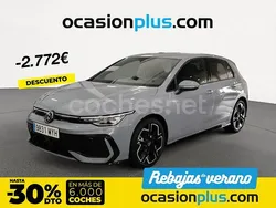 Gris / plata Usado 2025 VW Golf VIII R-line Berlina | 30.500 € (Precio justo)