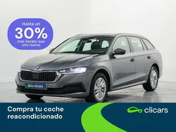 Gris Usado 2022 Skoda Octavia Ambition Familiar | 20.990 € (Precio justo)