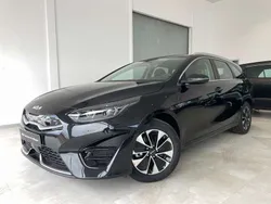 Negro Nuevo 2025 Kia Niro SUV | 28.000 € (Precio justo)