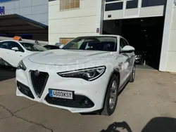 Blanco Usado 2019 Alfa Romeo Stelvio Executive SUV | 20.500 € (Un poco caro)