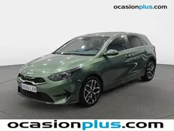 Verde Usado 2022 Kia Ceed Utilitario | 15.228 € (Buen precio)
