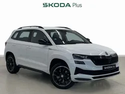 Blanco Usado 2024 Skoda Karoq SportLine SUV | 32.200 € (Caro)