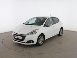 Blanco Usado 2019 Peugeot 208 Signature Sky Utilitario | 9199 € (Precio justo)