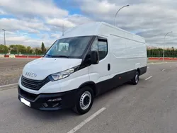 Blanco Usado 2021 Iveco Daily Van | 31.890 €