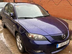 Azul Usado 2004 Mazda 3 Active Berlina | 3900 € (Precio justo)