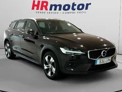 Usado 2021 Volvo V60 Familiar | 28.490 € (Precio justo)