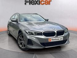 Gris Usado 2023 BMW 320e Familiar | 30.990 € (Super precio)