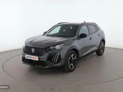 Gris Usado 2024 Peugeot 2008 Allure SUV | 21.599 € (Un poco caro)