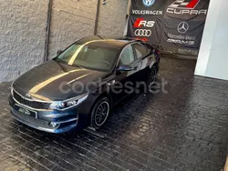 Azul Usado 2018 Kia Optima Berlina | 11.999 € (Buen precio)
