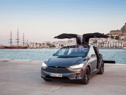 Eléctrico Usado 2017 Tesla Model X SUV | 41.000 € (Precio justo)