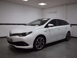 Blanco Usado 2016 Toyota Auris Touring Sports Familiar | 14.000 € (Buen precio)