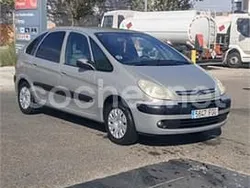 Gris / plata Usado 2006 Citroën Xsara Picasso Monovolumen | 1750 € (Buen precio)