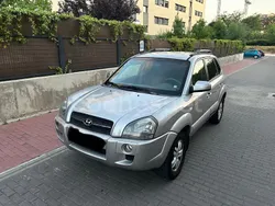 Gris / plata Usado 2008 Hyundai Tucson Style SUV | 5490 € (Buen precio)
