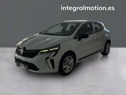 Blanco Usado 2024 Renault Clio V Evolution Berlina | 21.900 € (Caro)