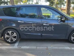 Gris / plata Usado 2013 Renault Scénic III Bose Edition Monovolumen | 7000 € (Buen precio)