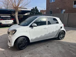 Blanco Usado 2015 Smart ForFour Passion Berlina | 9300 € (Un poco caro)