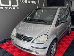 Gris / plata Usado 1999 Mercedes A140 Classic Monovolumen | 4690 € (Un poco caro)
