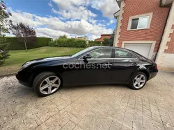 Negro Usado 2007 Mercedes CLS320 Berlina | 15.000 €
