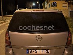 Gris / plata Usado 2007 Opel Zafira Cosmo Monovolumen | 6000 €