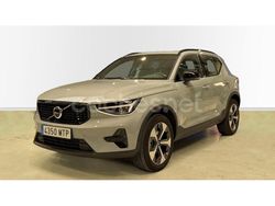 Gris Usado 2024 Volvo XC40 Ultra SUV | 40.900 €