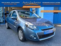 Gris / plata Usado 2011 Renault Clio II Berlina | 6490 € (Precio justo)